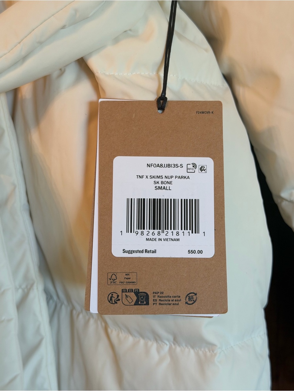 SKIMS The Northface Nup Parka - Picture 4 of 4